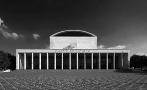 palazzo dei congressi2.jpg